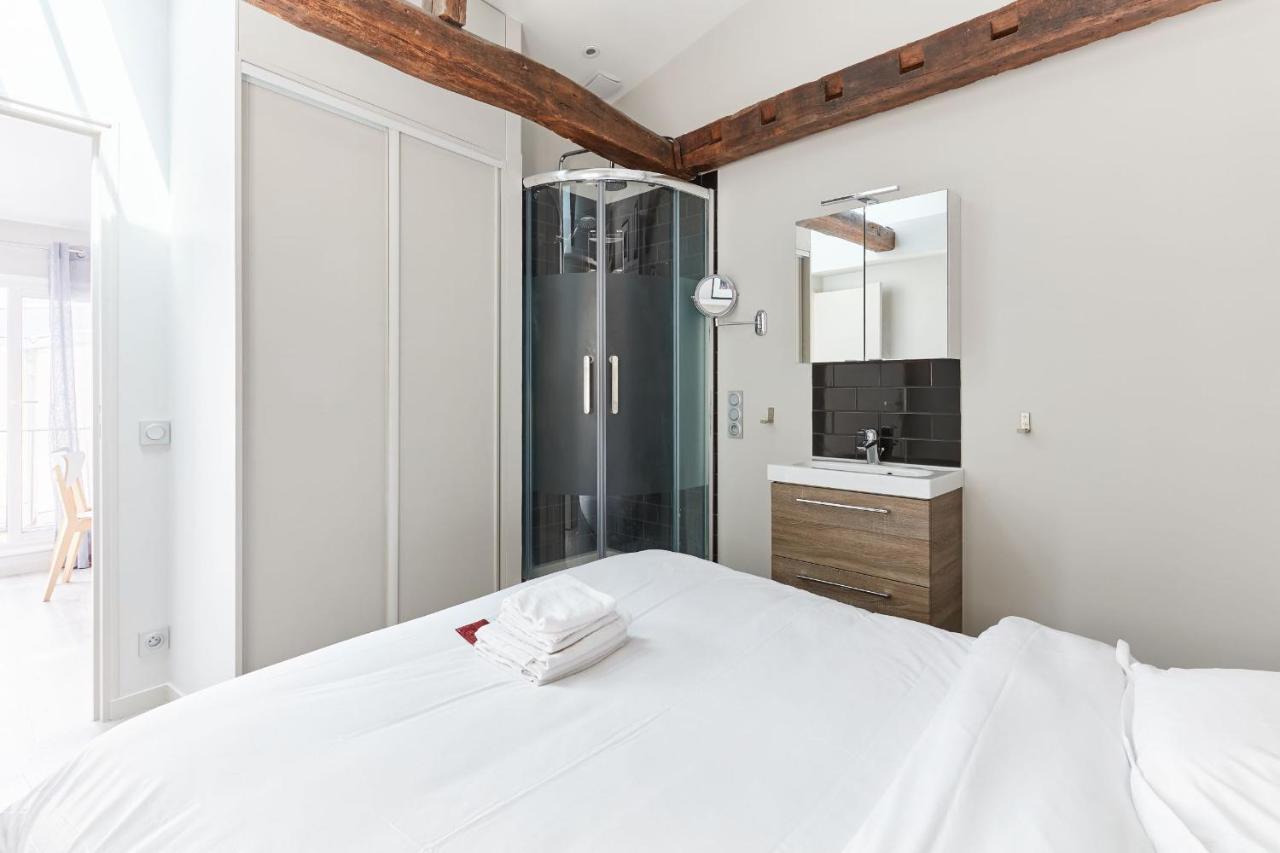 St Germain Des Pres With Balcony - Cityapartmentstay Appartement Parijs